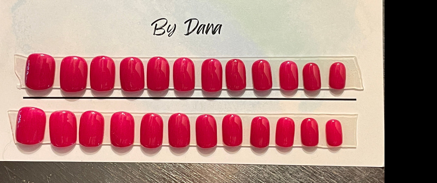 Short set of 24 reusable hand painted nails. Great medium pink gel color.