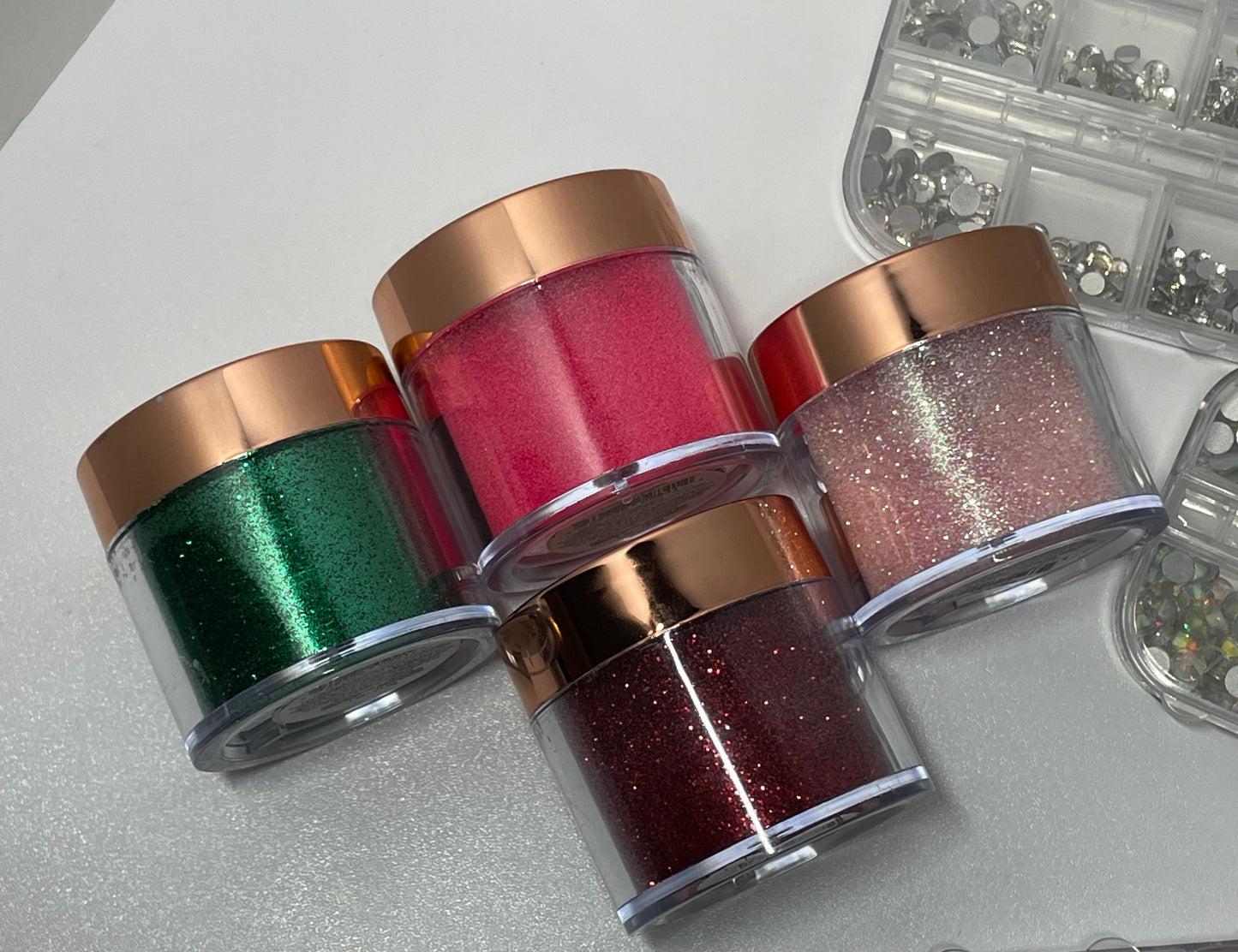 Glitter and some stones for that special nail art you love.