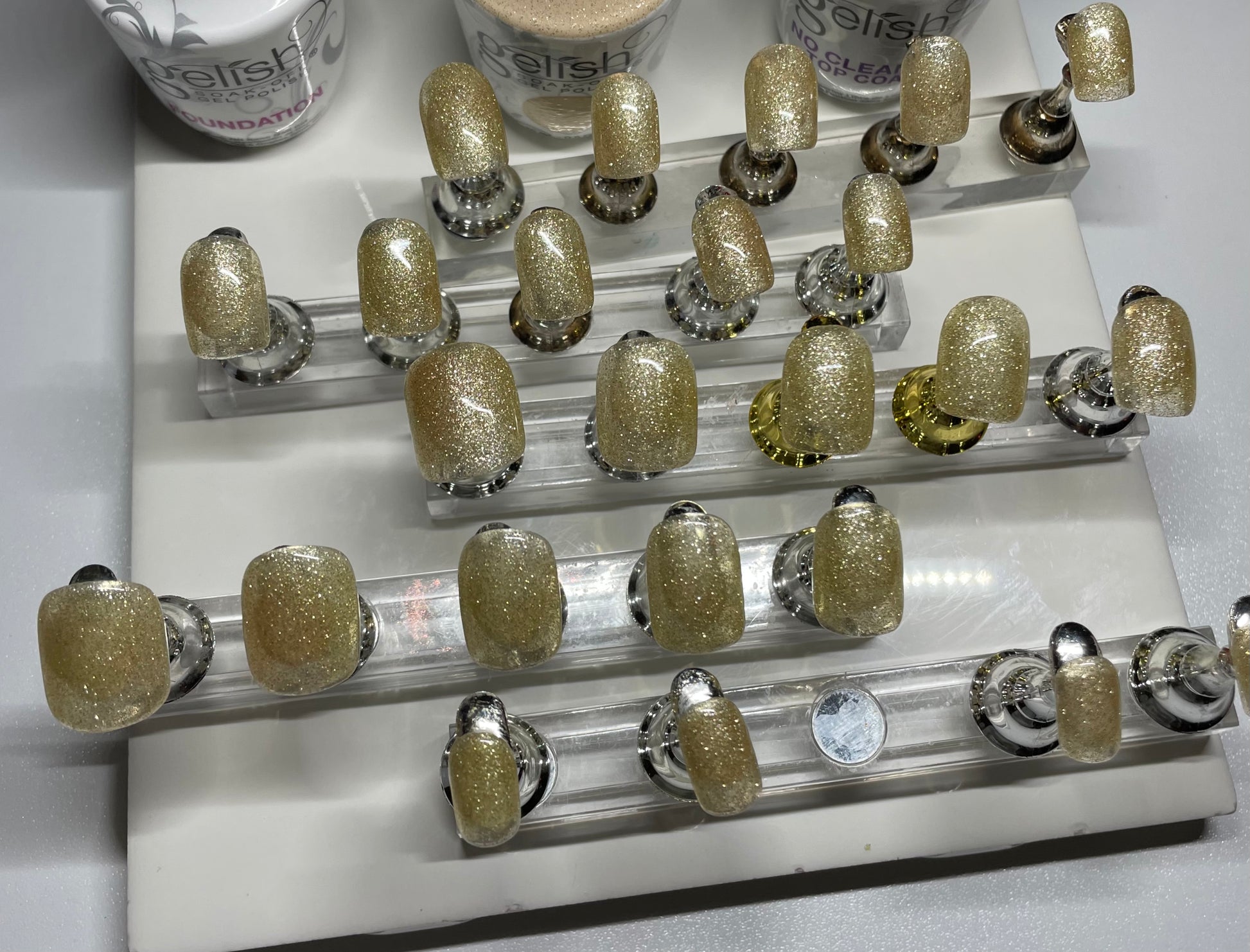 Gold glitter Hand Painted nails will never go out of style.